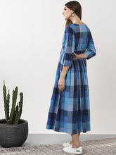 Load image into Gallery viewer, Queen ellie Women Blue Checked Wrap Dress
