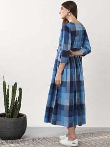 Queen ellie Women Blue Checked Wrap Dress