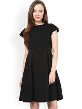 Load image into Gallery viewer, Queen ellie Black Fit &amp; Flare Dress
