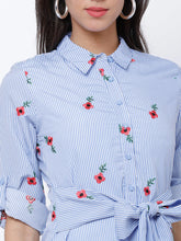 Load image into Gallery viewer, Queen ellie Women Blue Printed Shirt Dress
