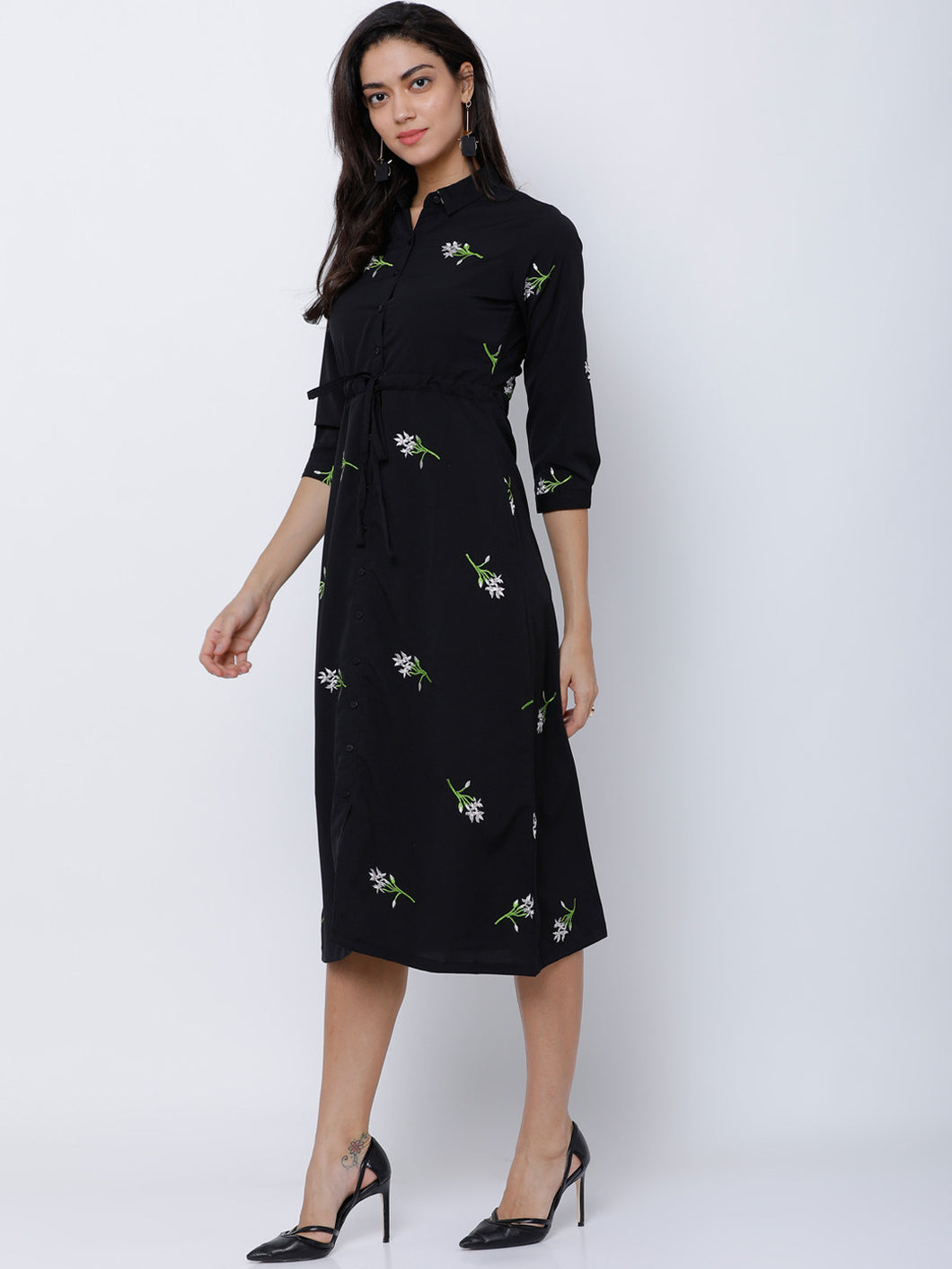 Queen ellie Women Black Printed Shirt Dress