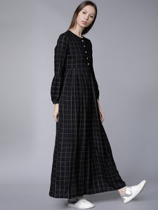 Queen ellie Women Black Checked Maxi Dress