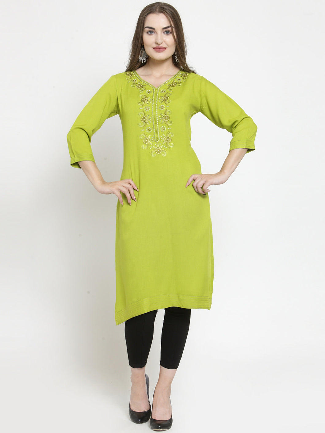 Queen ellie Women Green Solid Straight Kurti