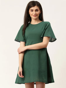 Queen ellie Women Green Solid A-Line Dress