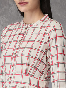 Queen ellie Women Off-White & Red Checked A-Line Kurta