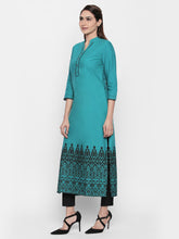 Load image into Gallery viewer, Queen ellie Women Green Embroidered Kurti
