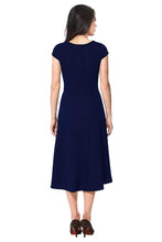 Load image into Gallery viewer, Queen ellie Women&#39;s Midi Dress.
