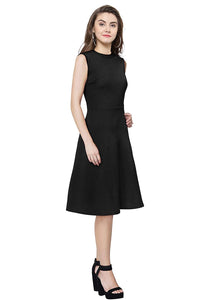 Queen ellie  Women's Knee Length Dress.