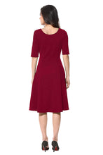 Load image into Gallery viewer, Queen ellie Women&#39;s Knee Length Dress.
