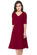 Load image into Gallery viewer, Queen ellie Women&#39;s Knee Length Dress.
