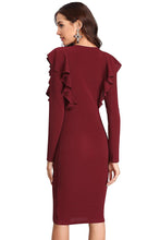 Load image into Gallery viewer, Queen elli Women&#39;s Knee Length Dress.
