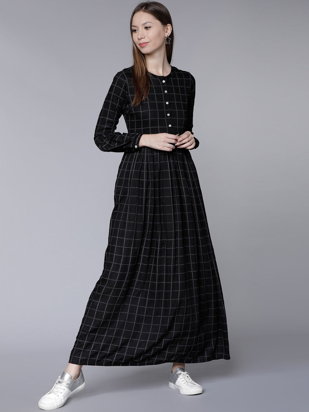 Queen ellie Women Black Checked Maxi Dress