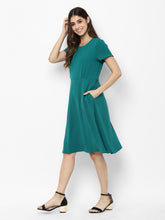 Load image into Gallery viewer, Queen ellie Green Solid Fit and Flare Dress
