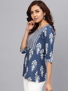 Queen ellie Women Navy Blue & Off-White Printed A-line Kurti