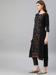 Queen Ellie Women Black & Green Printed Kurta with Trouser