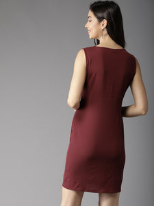 Queen ellie Women Burgundy Solid Sheath Dress