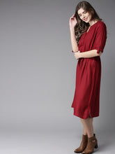 Load image into Gallery viewer, Queen ellie Women Maroon Solid Midi A-Line Dress
