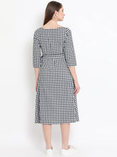 Load image into Gallery viewer, Queen ellie Women Black Checked Fit and Flare Dress
