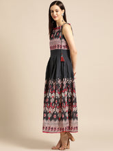 Load image into Gallery viewer, Queen ellie Women Navy Blue &amp; Off-White Printed Maxi Dress
