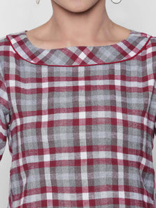 Queen ellie Women Red & Grey Checked A-Line Kurti