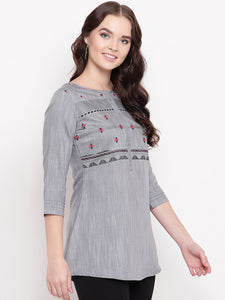 Queen ellie Women Grey & Black Embroidered A-Line Kurti